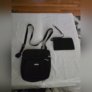 Baggalini Securtex Anti Theft Elegant Black Crossbody Bag